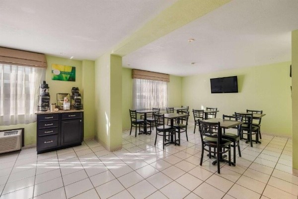 Quality Inn Clovis image 25